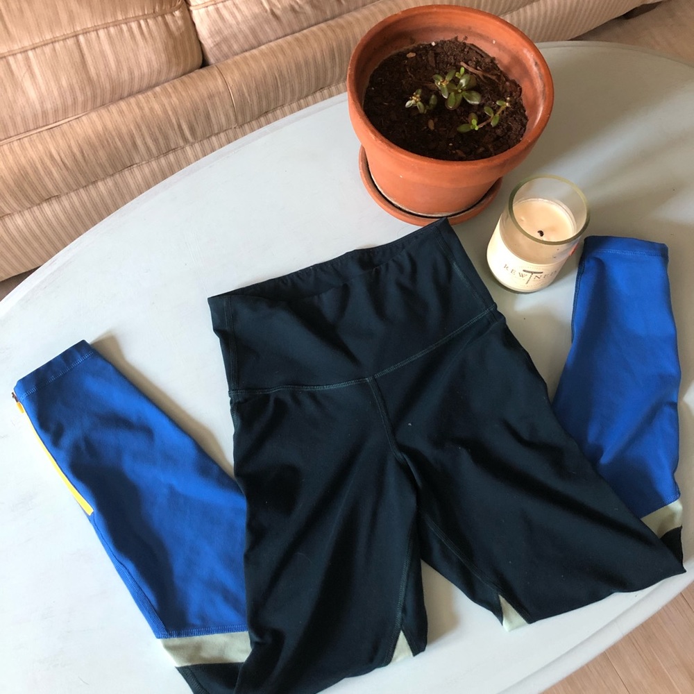 High waisted leggings
